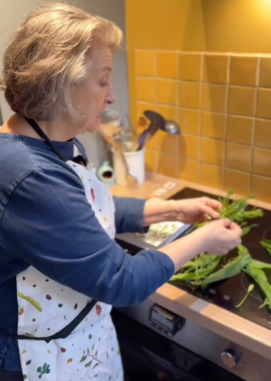 Hedgerow to home cooking